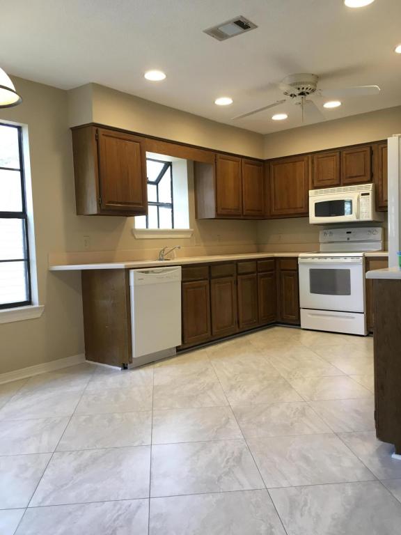 111 Dominica Way, Niceville, FL 32578