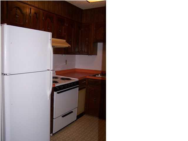 203 W JOHN SIMS, Niceville, FL 32578