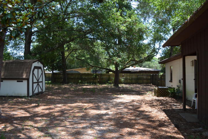 122 2nd Street, Niceville, FL 32578