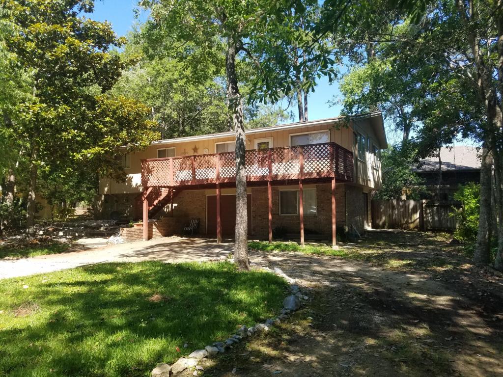12 6Th Street, Shalimar, FL 32579
