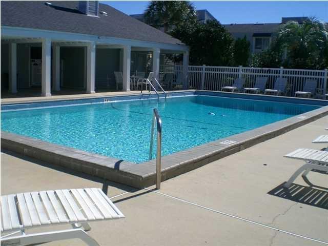 101 Old Ferry Road, Shalimar, FL 32579