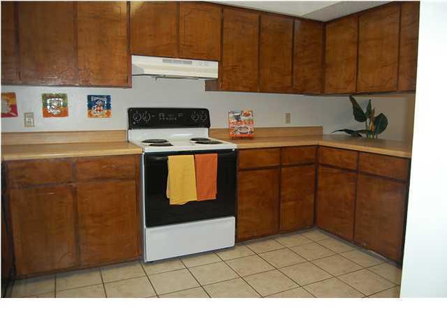 42 7th Avenue, Shalimar, FL 32579