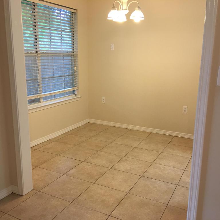 36 5TH Street, Shalimar, FL 32579