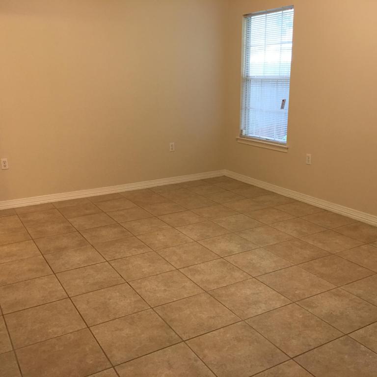 36 5TH Street, Shalimar, FL 32579