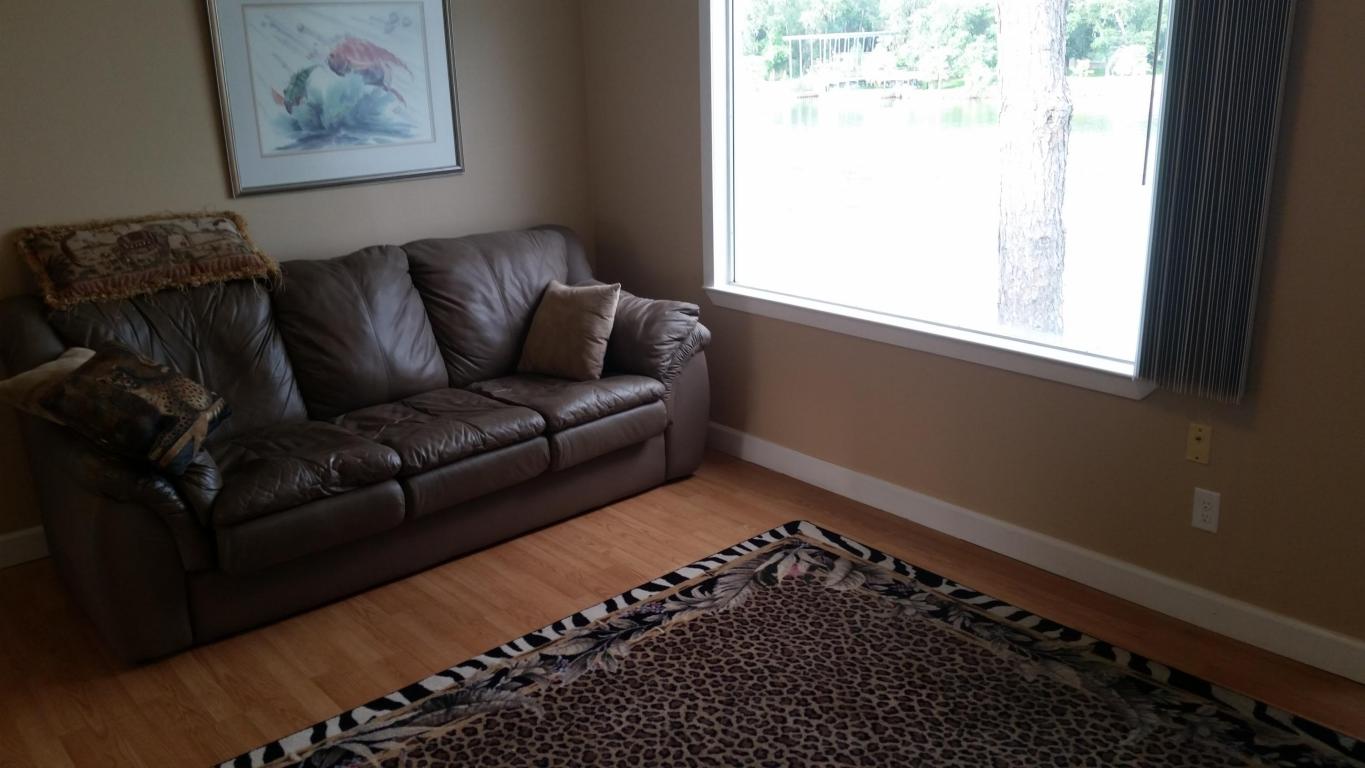 101 Old Ferry Rd, Shalimar, FL 32579