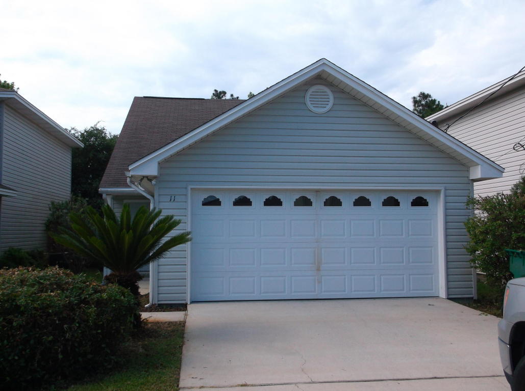 11 6Th Avenue, Shalimar, FL 32579