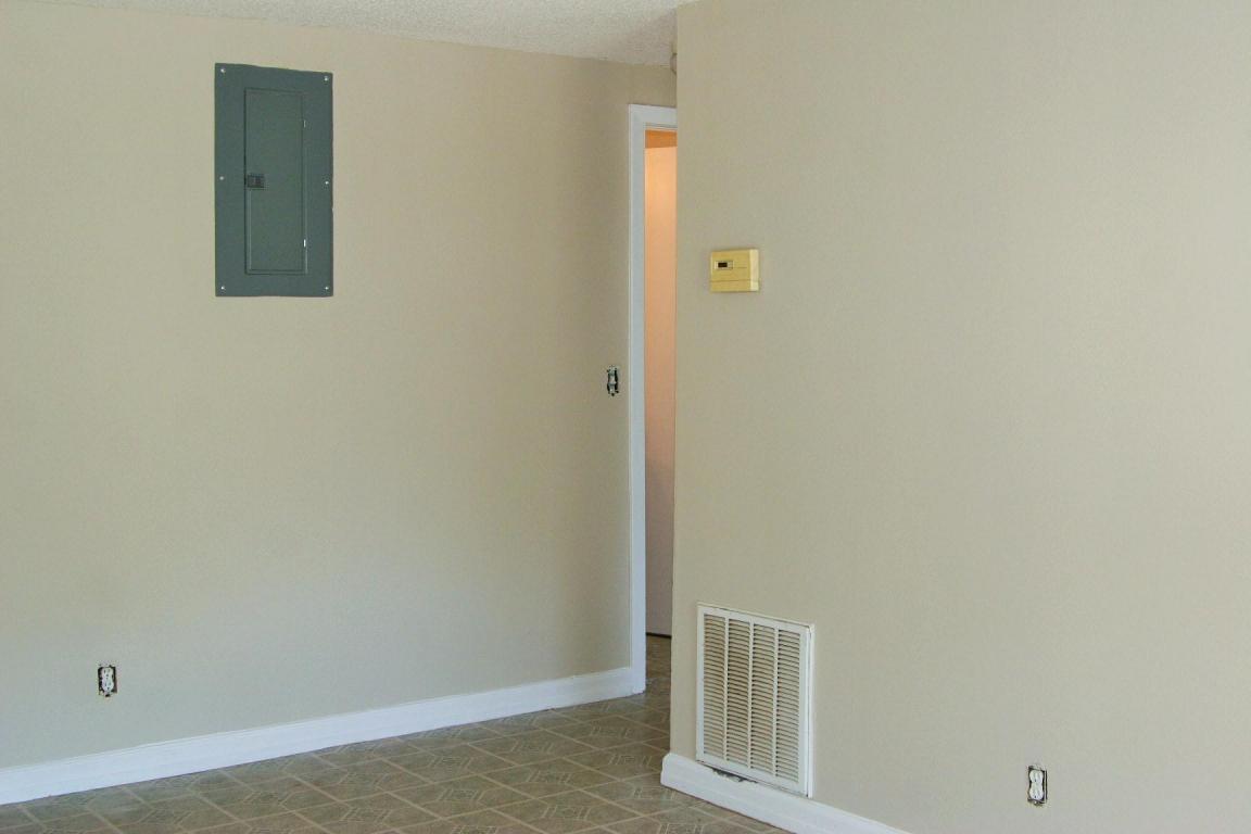 354 LINCOLN Avenue, Valparaiso, FL 32580