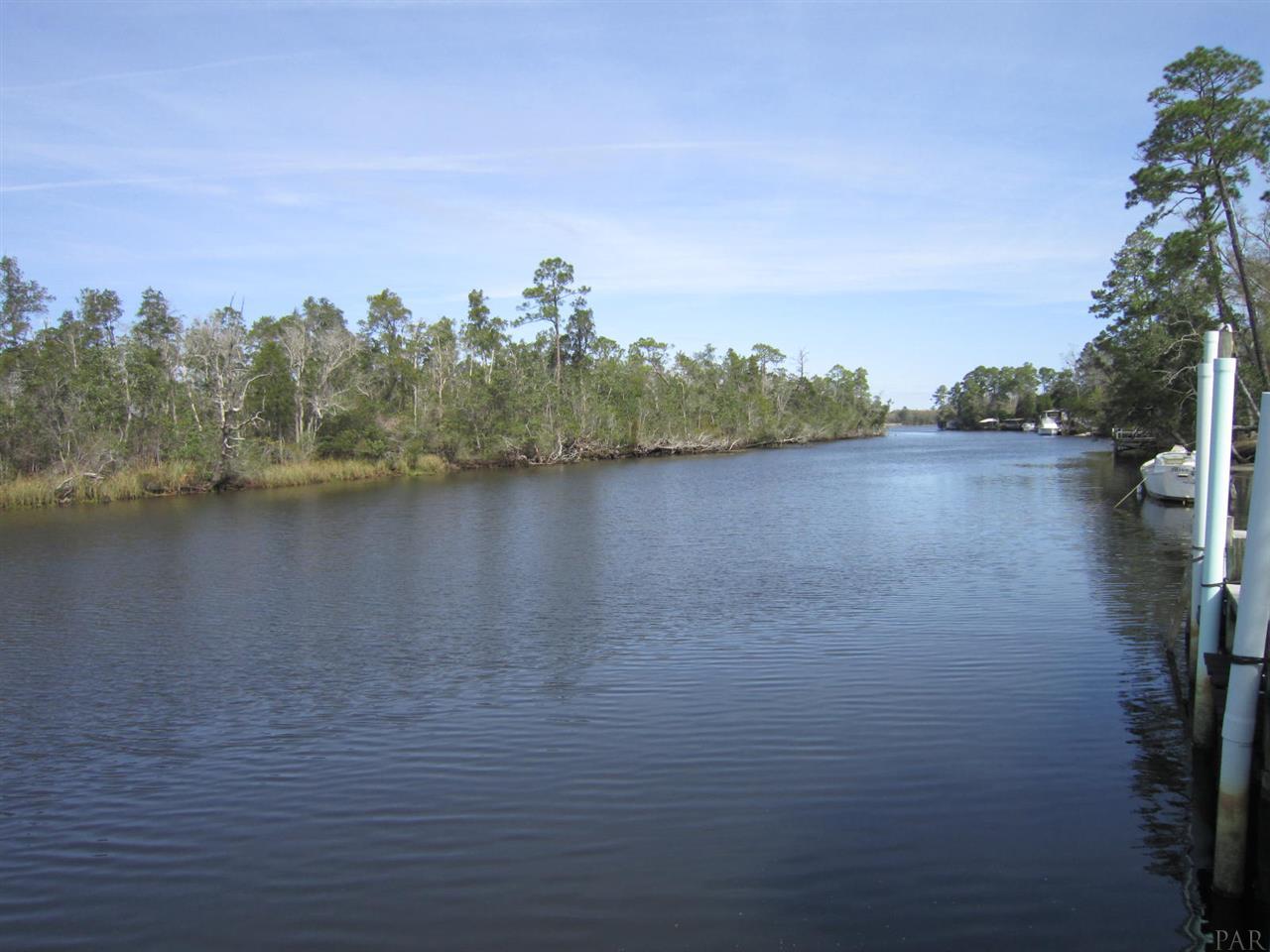 7061 RICHARD LN RD, Milton, FL 32583