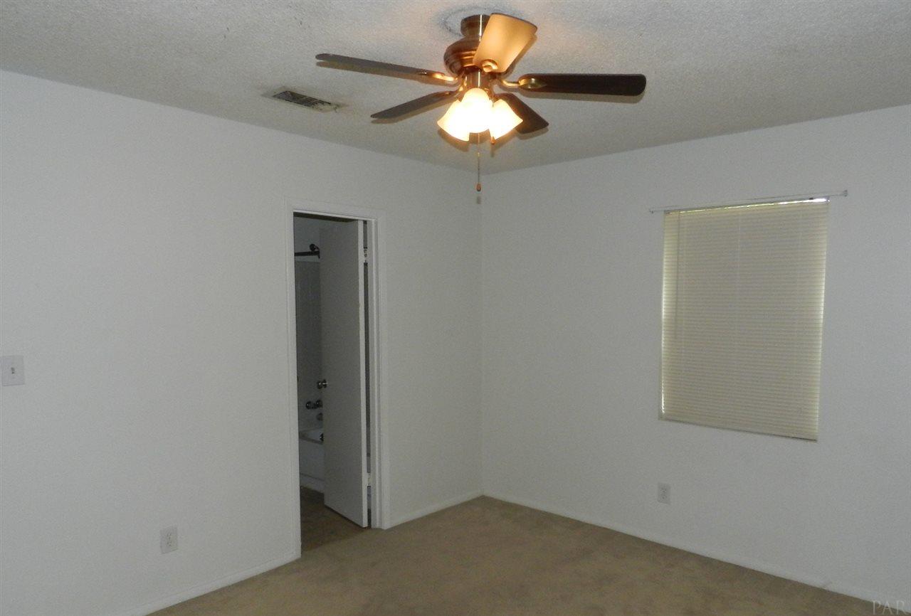 7860 PENNY LN, Milton, FL 32583