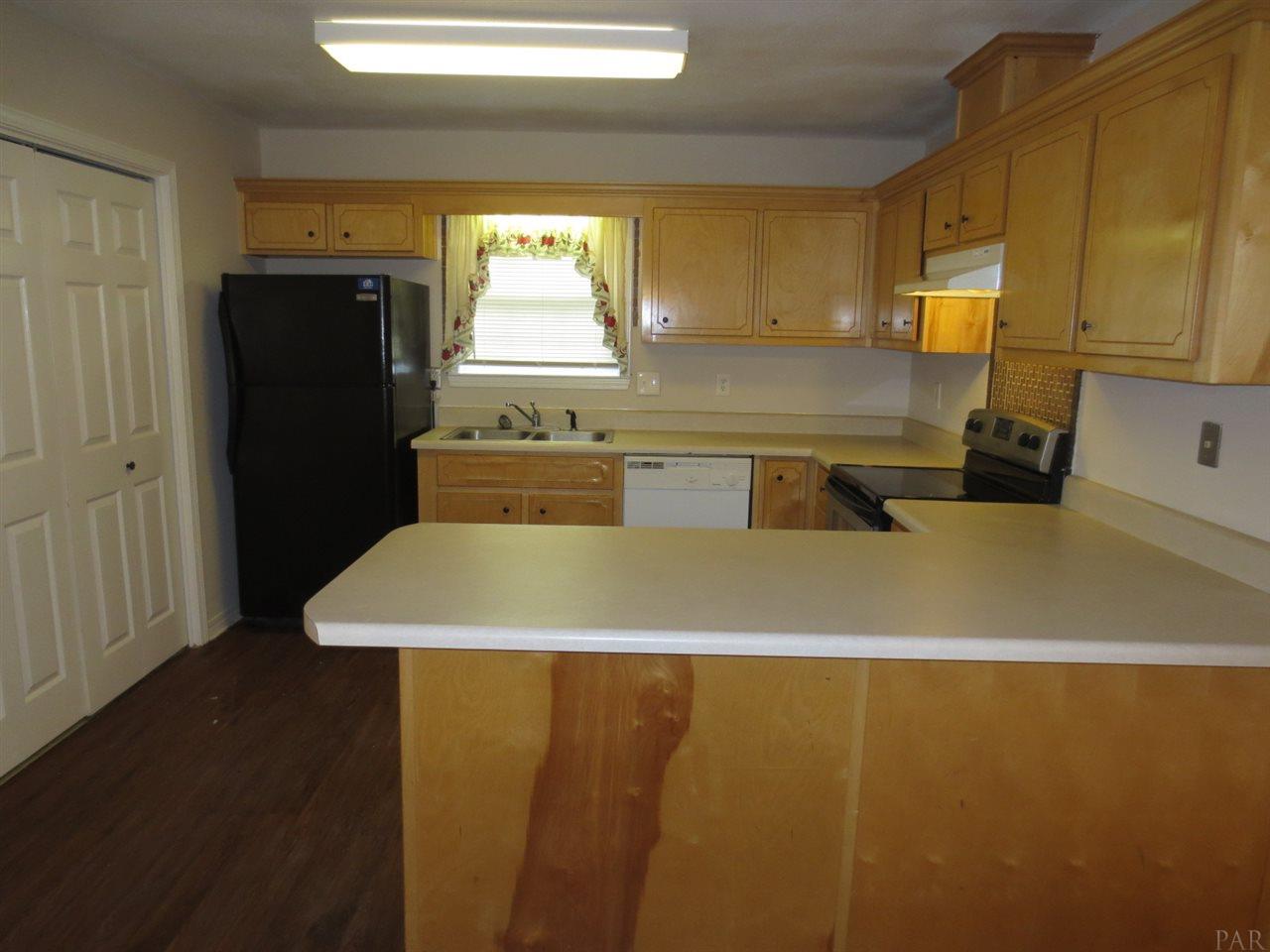 5540 KINGERY RD, Milton, FL 32583