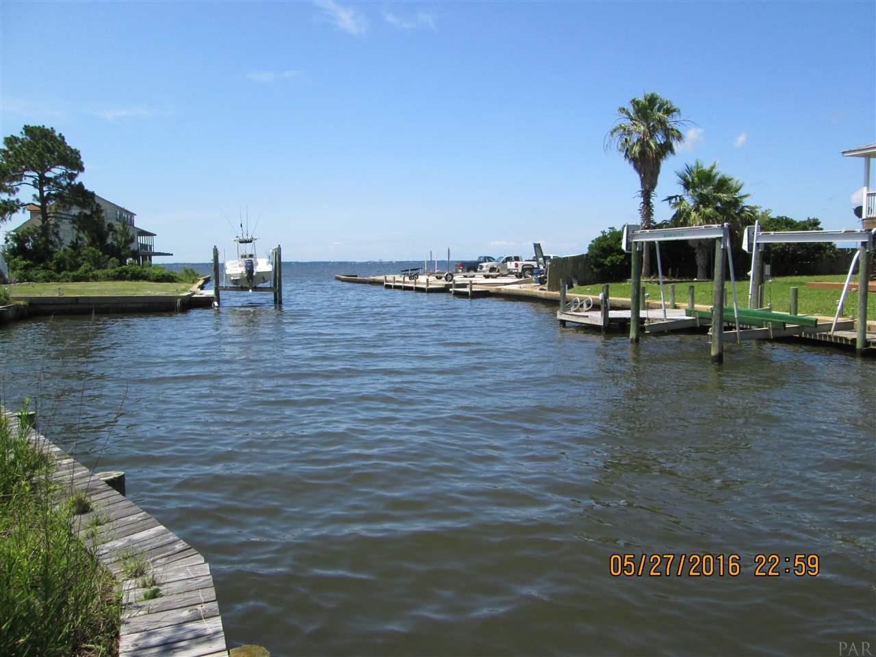 245 KATIE ST, Milton, FL 32583
