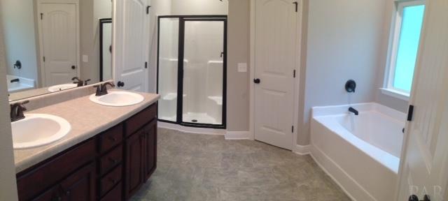 5619 VENDOME CT, Milton, FL 32583