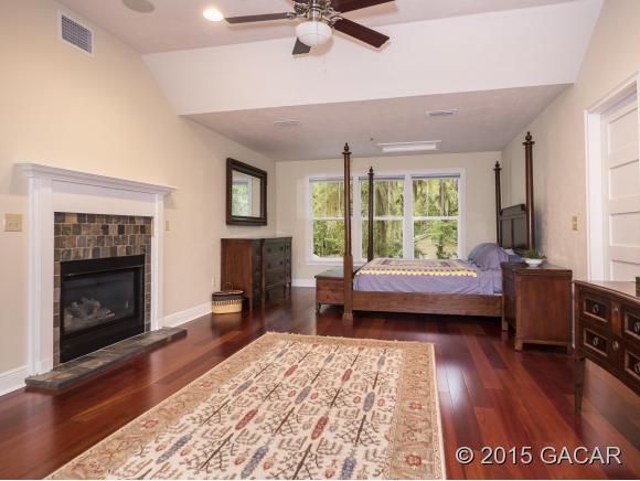 702 Northeast 11th Avenue, Gainesville, FL 32601