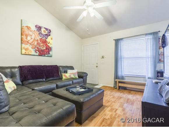 130 Northwest 8th Street, Gainesville, FL 32601
