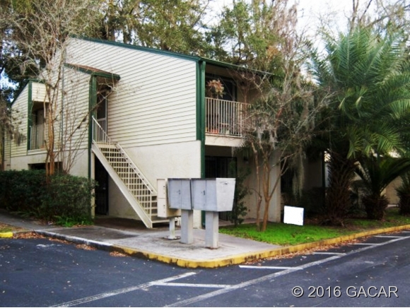 1015 Southwest 9th Street, Gainesville, FL 32601