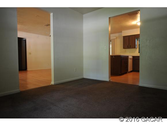 1100 Southwest 19 Place, Gainesville, FL 32601