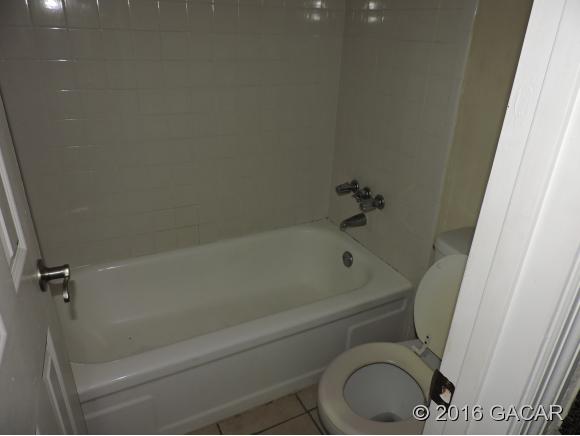 1810 Northwest 23rd Boulevard, Gainesville, FL 32605