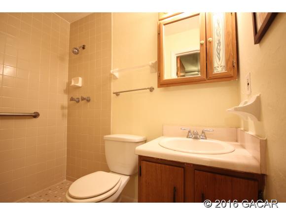 3320 Northwest 21st Drive, Gainesville, FL 32605