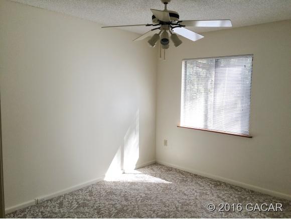 3008 Northwest 28th Circle, Gainesville, FL 32605