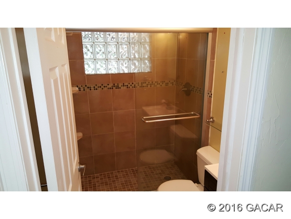 1220 Northwest 55th Street, Gainesville, FL 32605