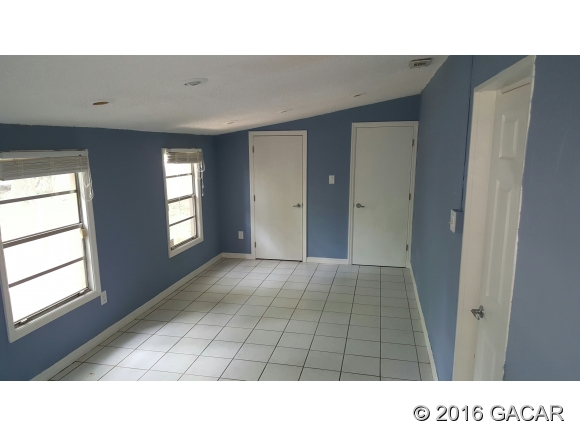 1220 Northwest 55th Street, Gainesville, FL 32605