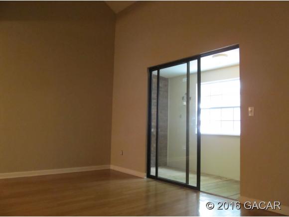 5431 Northwest 33rd Place, Gainesville, FL 32606