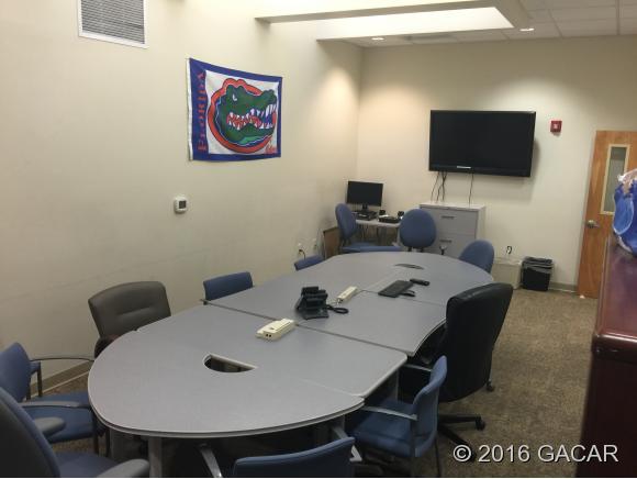 3850 Northwest 83rd Street, Gainesville, FL 32606