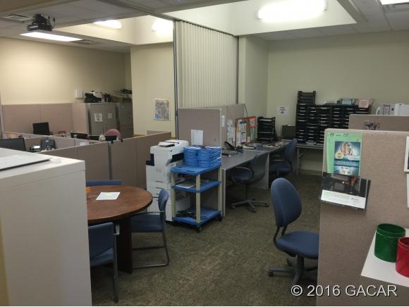 3850 Northwest 83rd Street, Gainesville, FL 32606