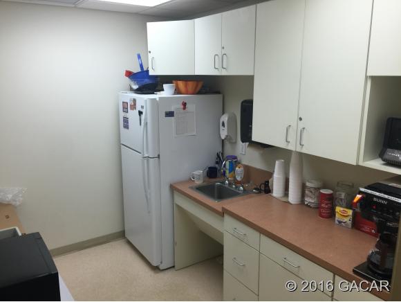 3850 Northwest 83rd Street, Gainesville, FL 32606