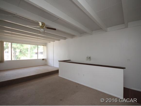 711 Southwest 75th Street, Gainesville, FL 32607