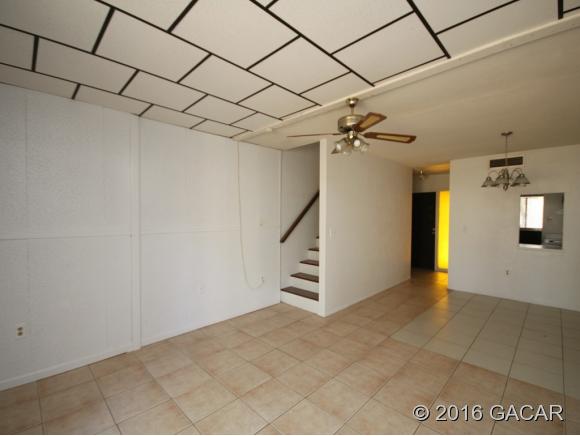 711 Southwest 75th Street, Gainesville, FL 32607