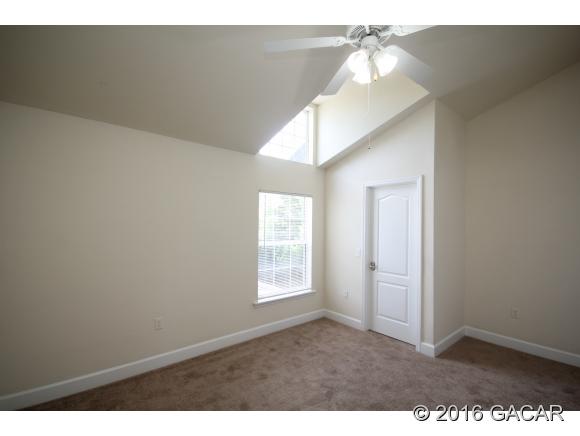 63 Southwest 71st Way, Gainesville, FL 32607