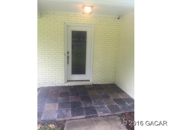 2821 Northwest 4th Lane, Gainesville, FL 32607