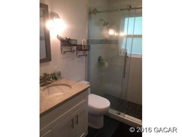 2821 Northwest 4th Lane, Gainesville, FL 32607