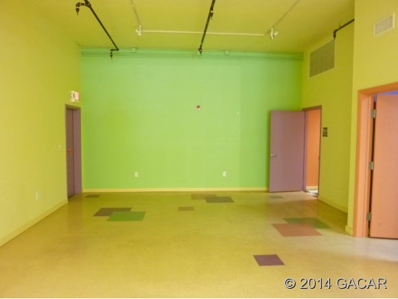 3842 Newberry RD, Gainesville, FL 32607
