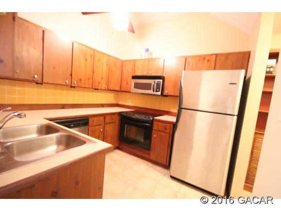 4621 Southwest 85th Drive, Gainesville, FL 32608