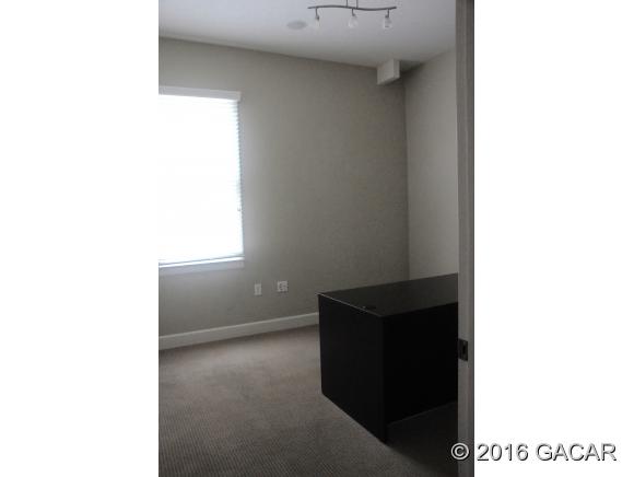 8763 Southwest 27th Lane, Gainesville, FL 32608