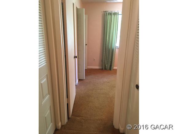 6904 Southwest 42nd Place, Gainesville, FL 32608