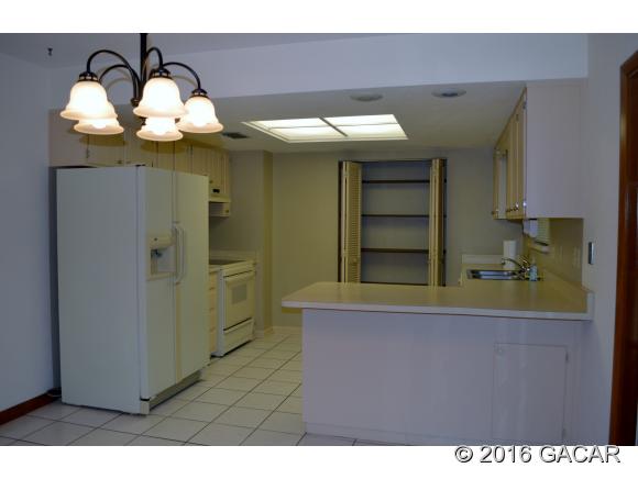 7922 Southwest 53rd Place, Gainesville, FL 32608