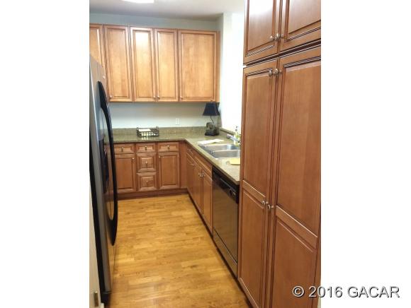 4715 Southwest 91st Drive, Gainesville, FL 32608