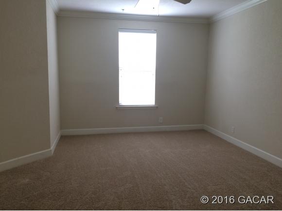 4715 Southwest 91st Drive, Gainesville, FL 32608