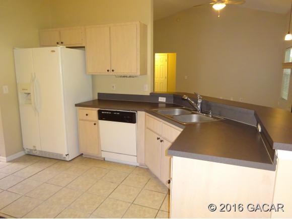 8206 Southwest 64th Place, Gainesville, FL 32608