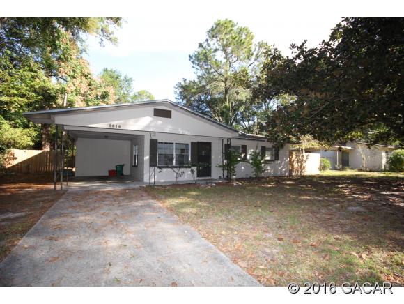 1616 Northeast 17th Place, Gainesville, FL 32609