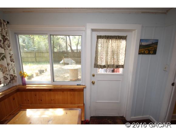 1731 Northwest 7th Street, Gainesville, FL 32609