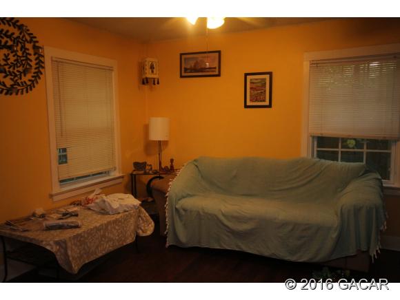 1731 Northwest 7th Street, Gainesville, FL 32609
