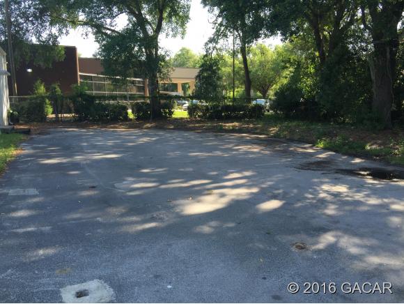 1947 North Main Street, Gainesville, FL 32609