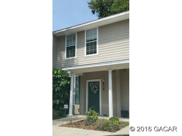 935 Northwest 21st Avenue, Gainesville, FL 32609