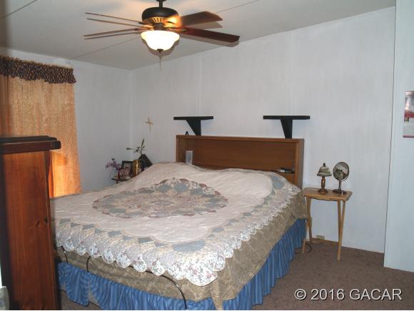 10751 Northeast 100th Lane, Archer, FL 32618