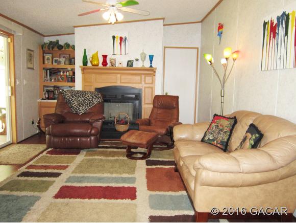 10891 Northeast 104th Street, Archer, FL 32618