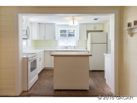 15225 Southwest 162nd Street, Archer, FL 32618